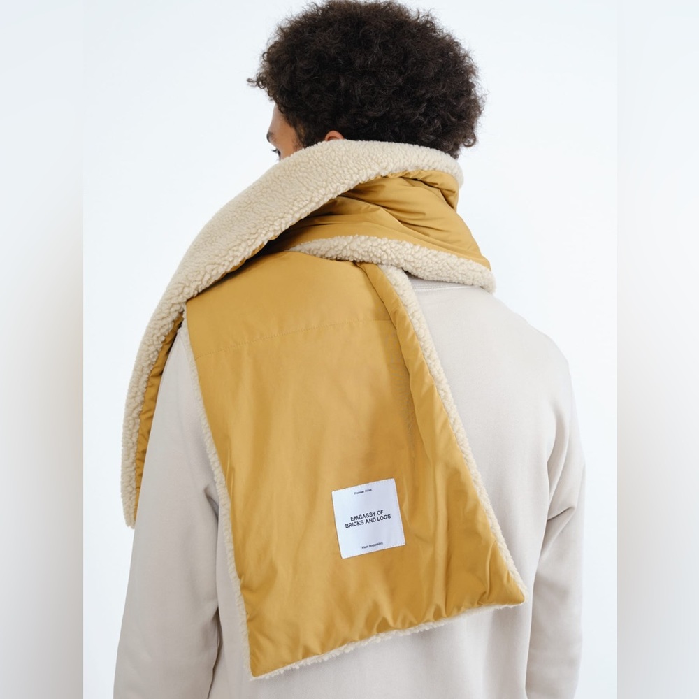 Bayonne Sherpa Scarf | Embassy of Bricks & Logs